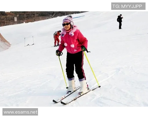 滑雪设备选购指南:如何挑选合适的滑雪板、滑雪靴与滑雪杖提升运动表现 滑雪设备选购指南:如何挑选合适的滑雪板、滑雪靴与滑雪杖提升运动表现